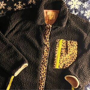 Thread & Supply Women Black and Yellow Leopard Puffer Jacket